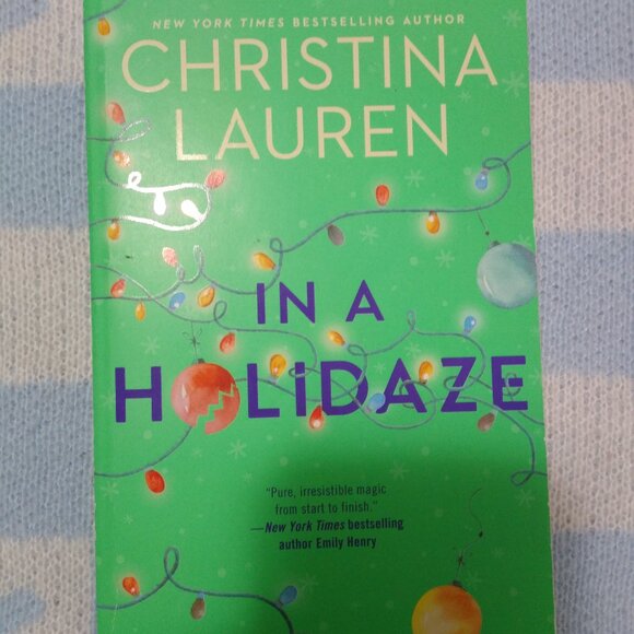 2 for $15 ❤ BRAND NEW In a Holidaze by Christina Lauren book - Picture 1 of 2